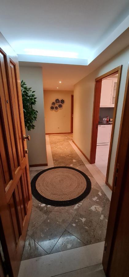 3Doorsdown Apartment Вила Нова ди Гая Екстериор снимка